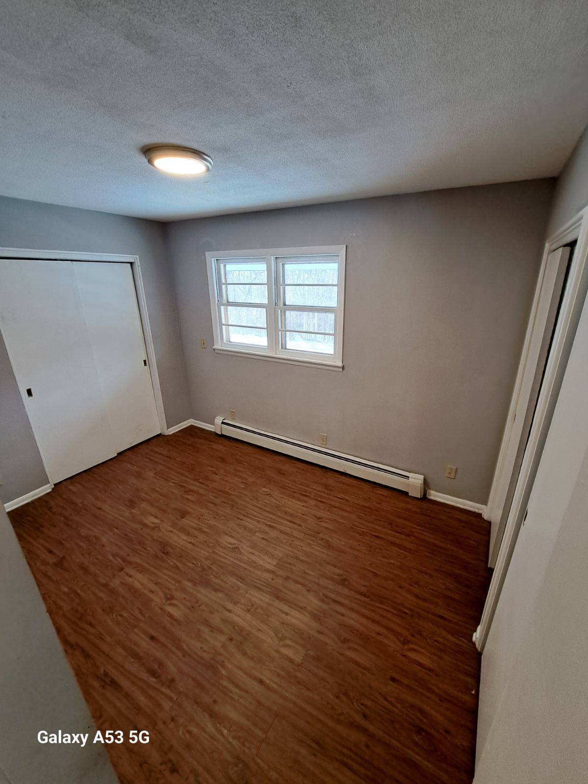 11559130-bDzLzRLPzfg7pxPy.jpg Apartment for Rent!