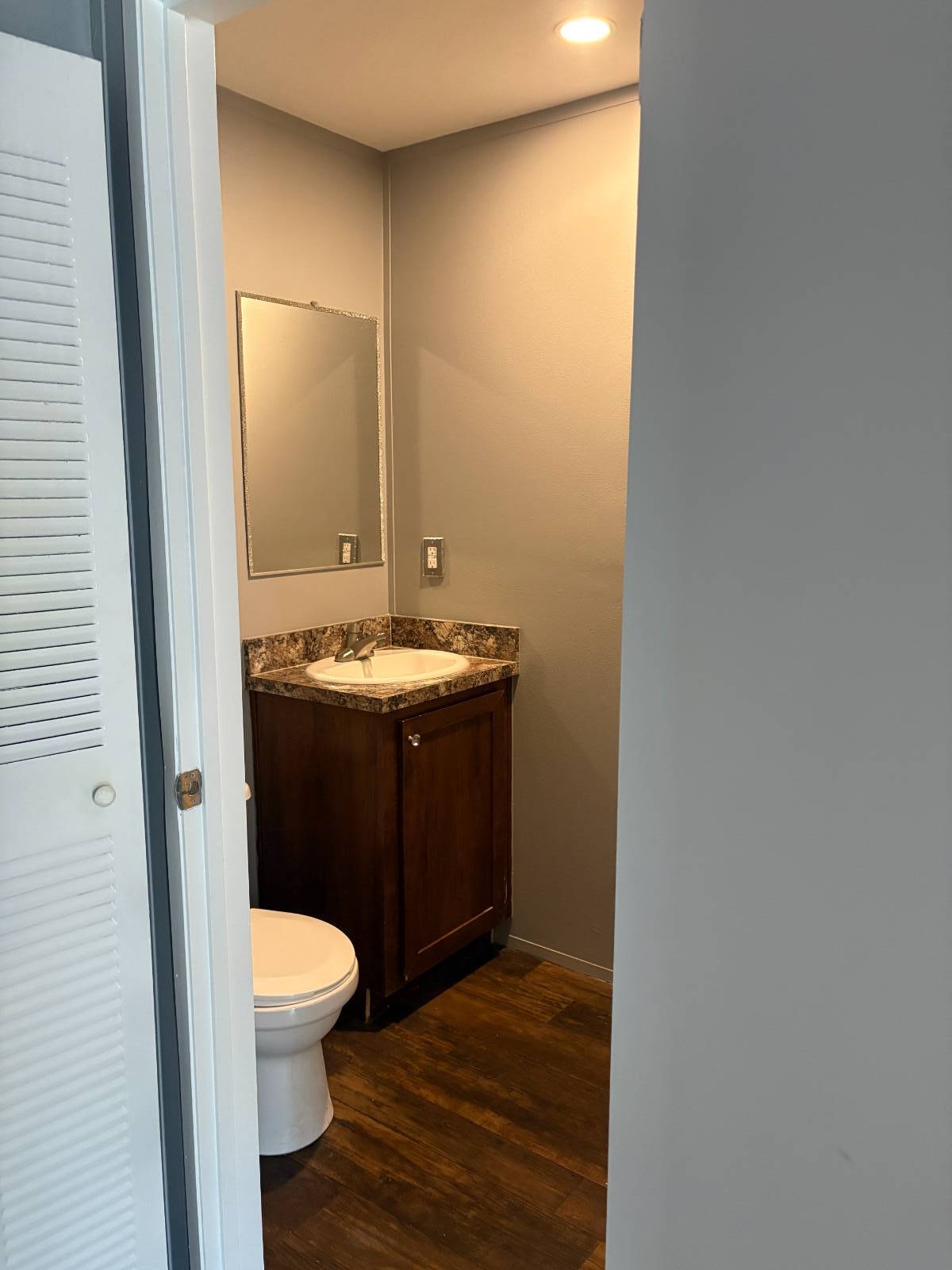 11600886-KW6h76VLH7w1r6gD.jpg Beautiful Mobile Home for Sale!
