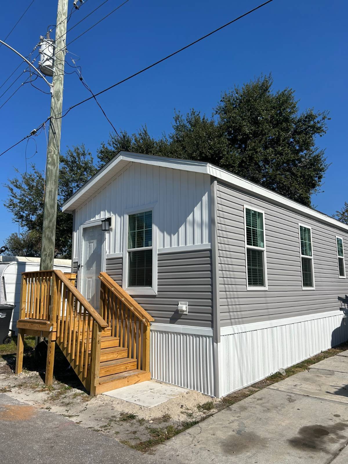 11635239-zR1hpBBXZ8MKRHfl.jpg Beautiful Florida Home for Sale!