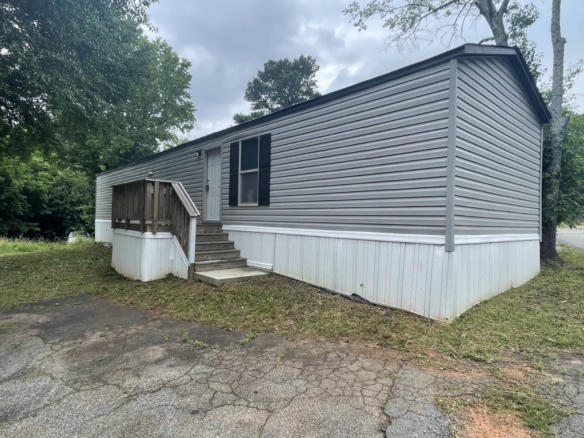 2 Bedroom Rental Home Available in Marietta!